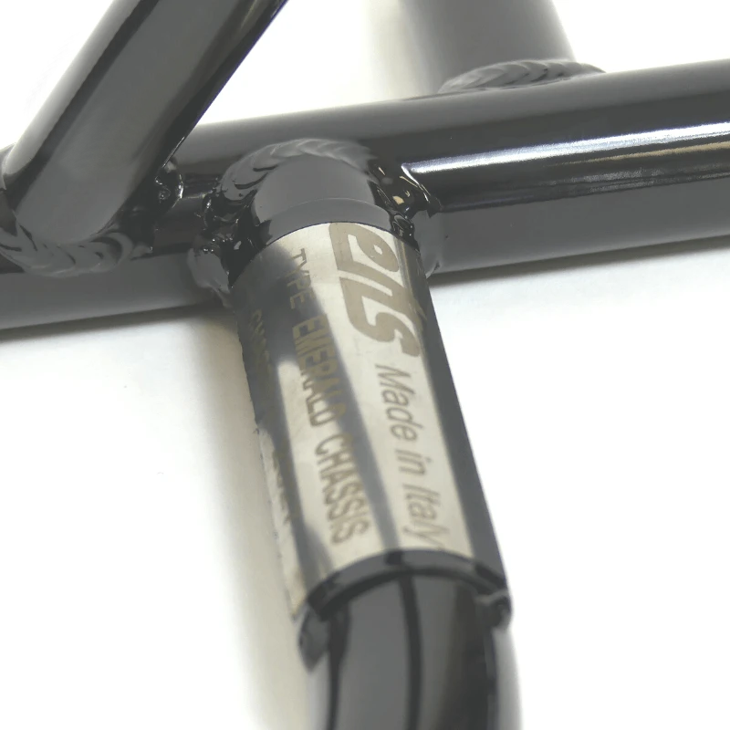 VLR-Emerald-EKS-Chassis-Tag-Detail
