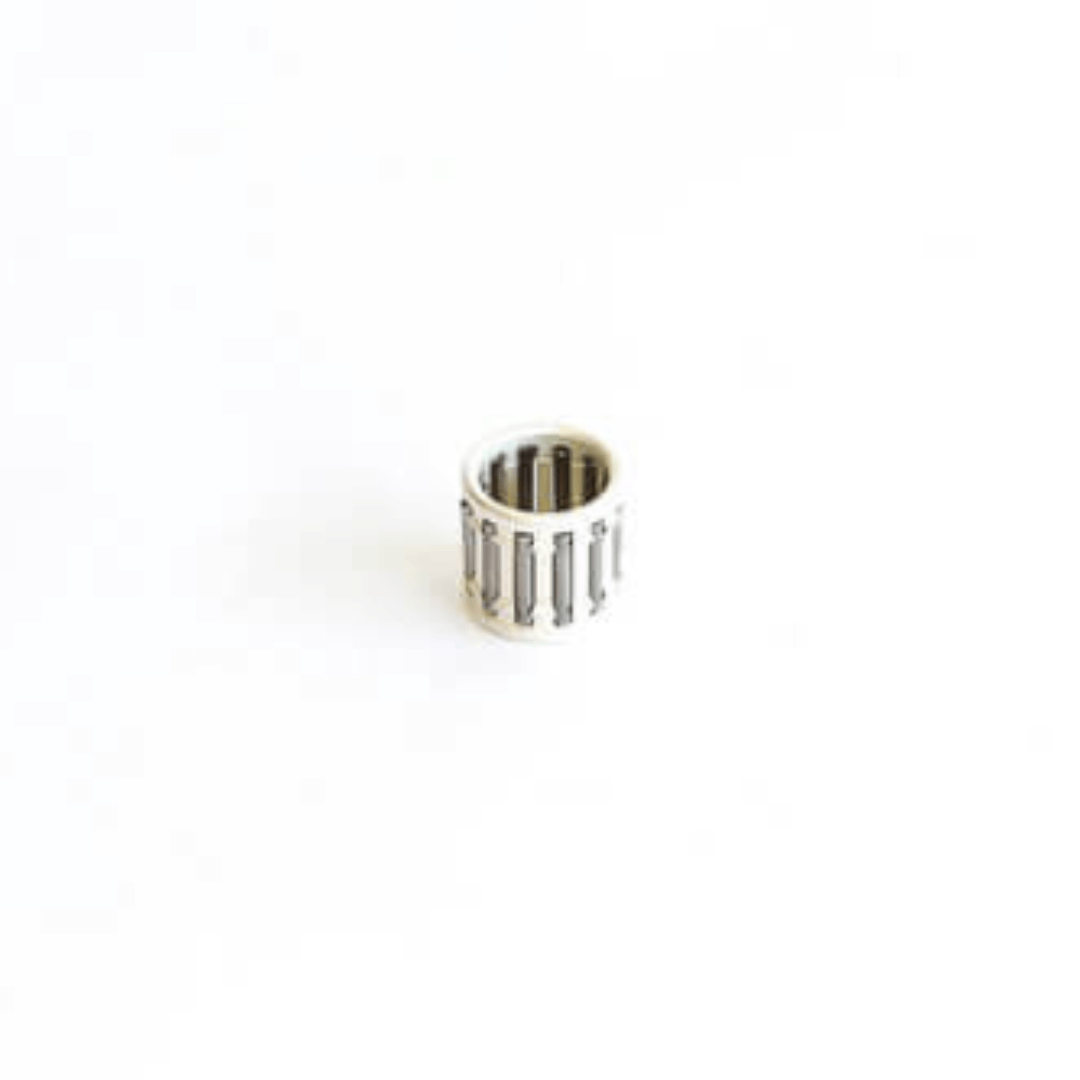 E-10440-Crankcase & Crankshaft-small-end-roller-cage-silver